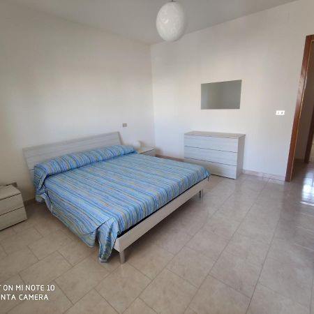 Casa Di Gigi- Comodo Appartamento In Galatina Luaran gambar