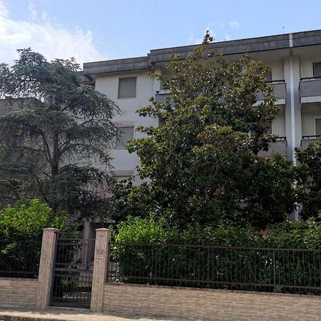 Casa Di Gigi- Comodo Appartamento In Galatina Luaran gambar