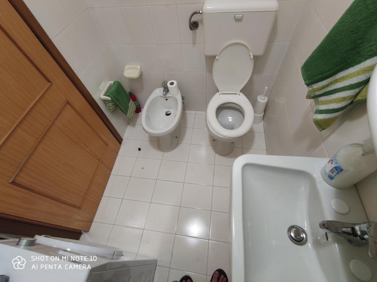 Casa Di Gigi- Comodo Appartamento In Galatina Luaran gambar