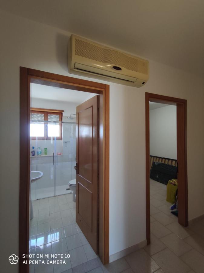 Casa Di Gigi- Comodo Appartamento In Galatina Luaran gambar