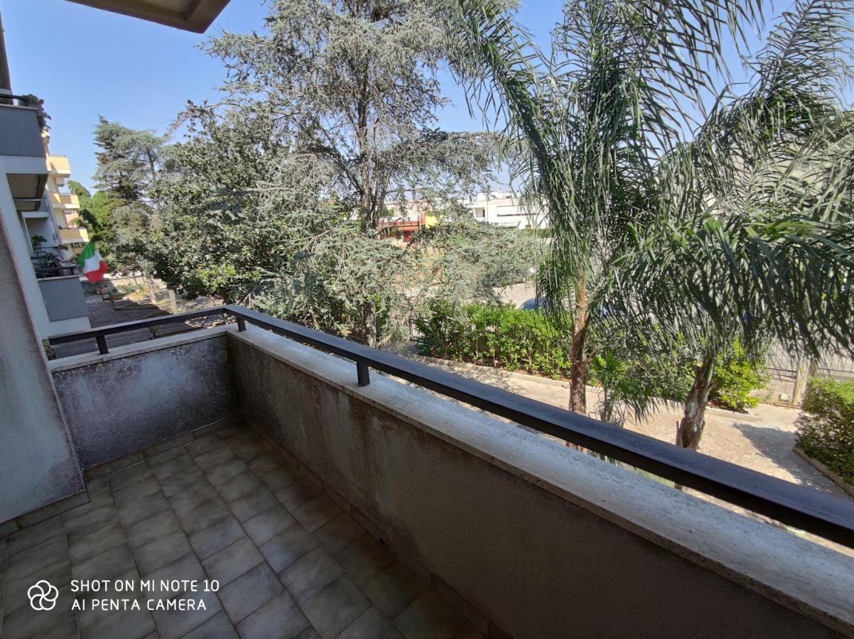 Casa Di Gigi- Comodo Appartamento In Galatina Luaran gambar