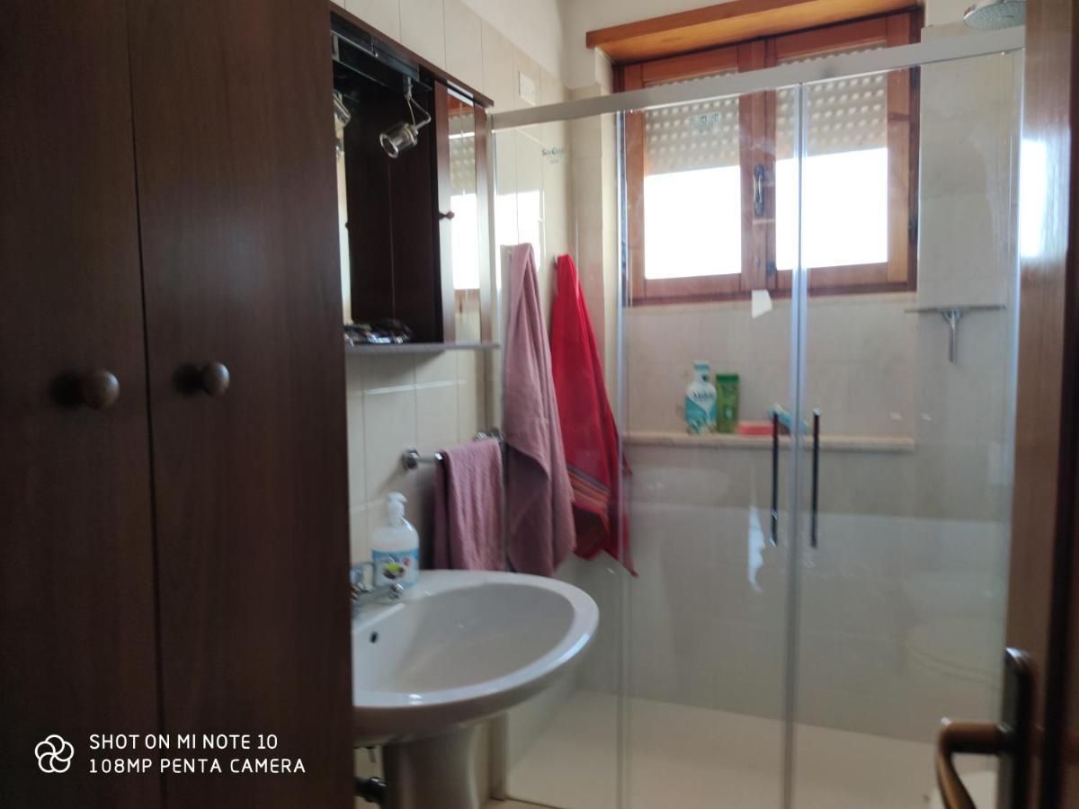 Casa Di Gigi- Comodo Appartamento In Galatina Luaran gambar