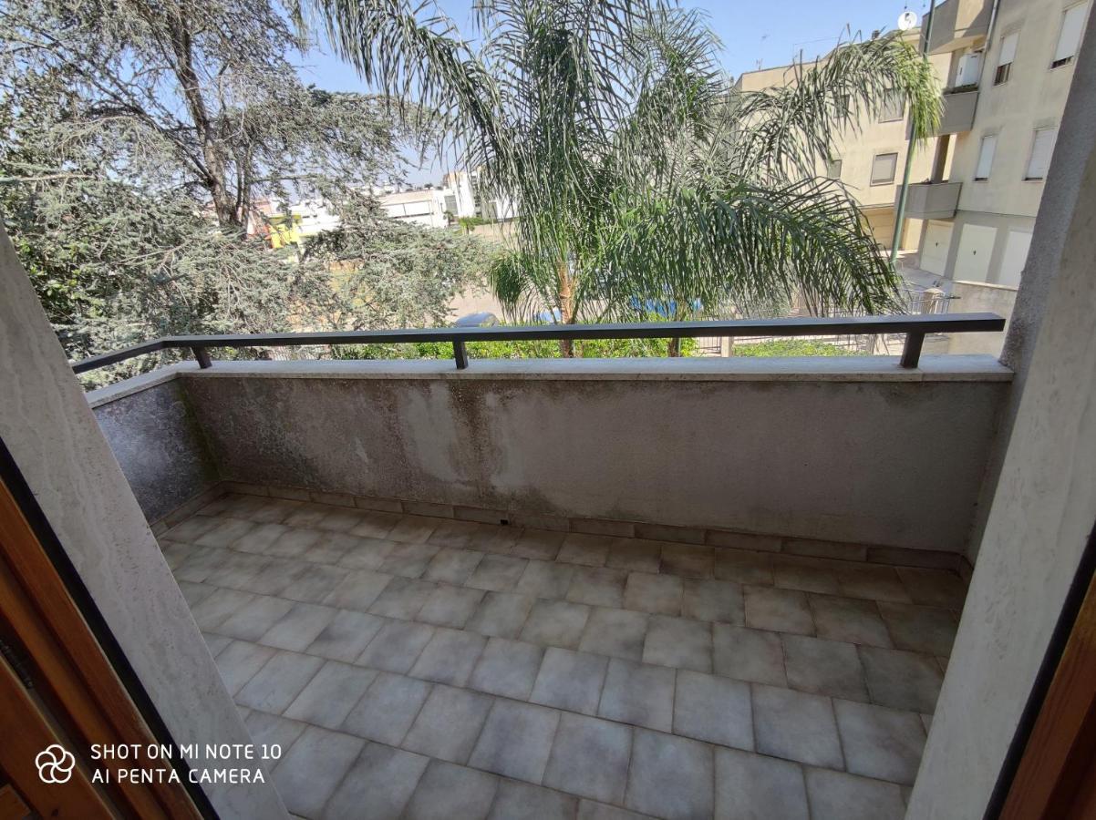 Casa Di Gigi- Comodo Appartamento In Galatina Luaran gambar