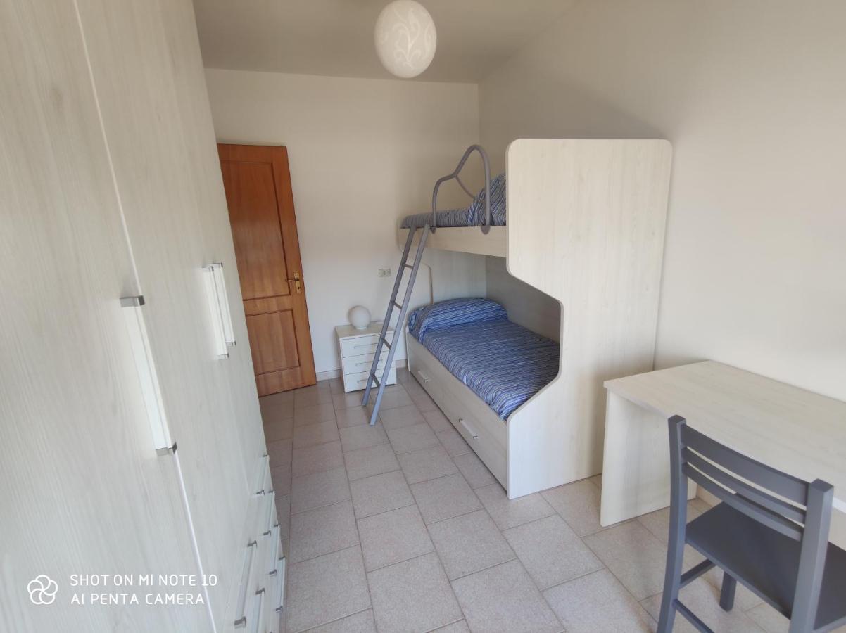 Casa Di Gigi- Comodo Appartamento In Galatina Luaran gambar