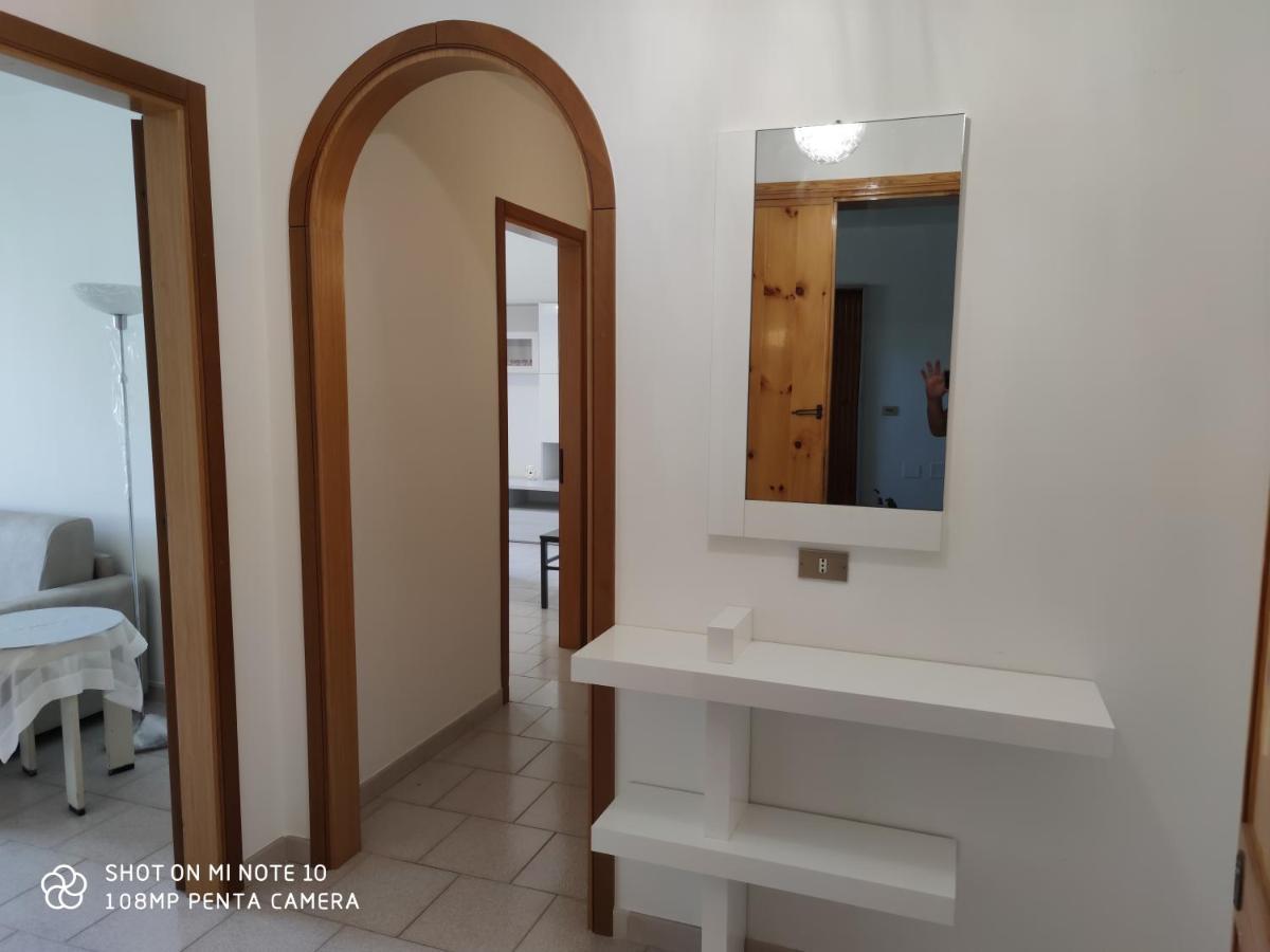 Casa Di Gigi- Comodo Appartamento In Galatina Luaran gambar