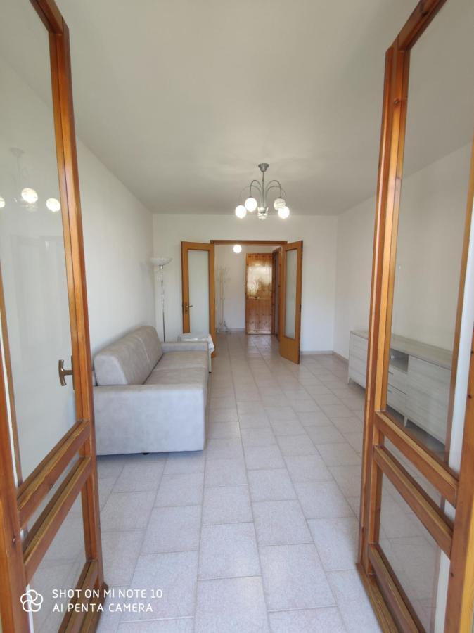 Casa Di Gigi- Comodo Appartamento In Galatina Luaran gambar