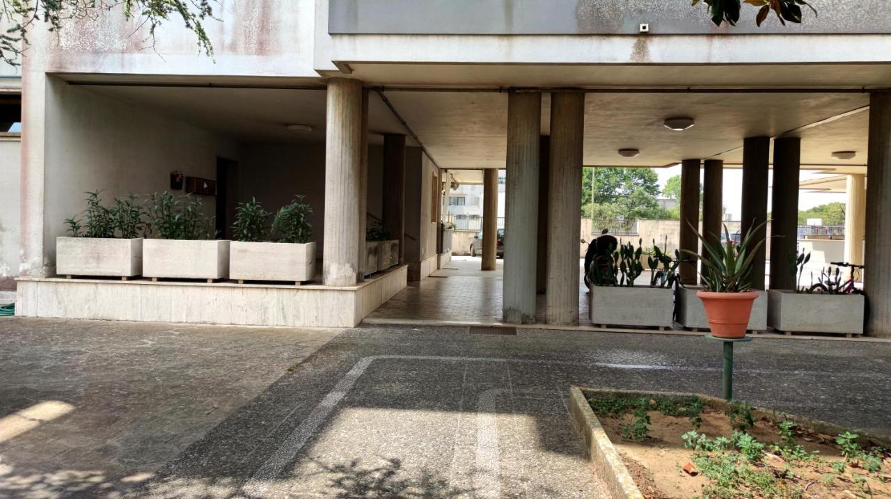 Casa Di Gigi- Comodo Appartamento In Galatina Luaran gambar