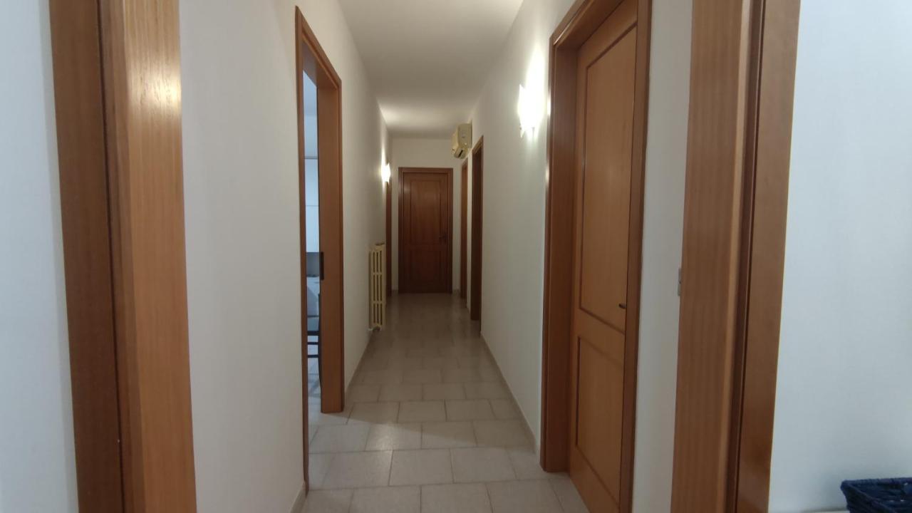 Casa Di Gigi- Comodo Appartamento In Galatina Luaran gambar